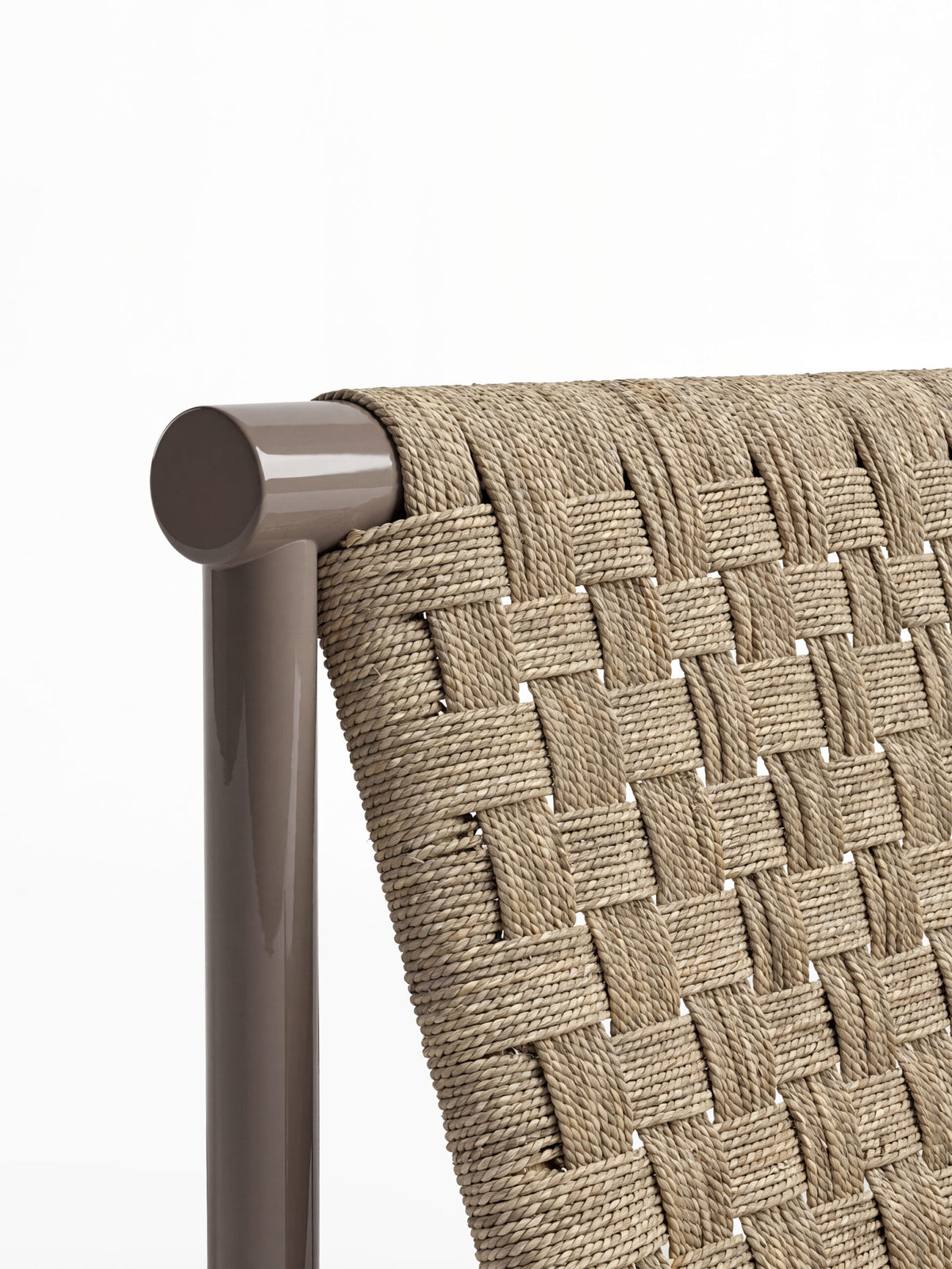SECOLO | SPICA LOUNGE CHAIR WOOD LACQUERED