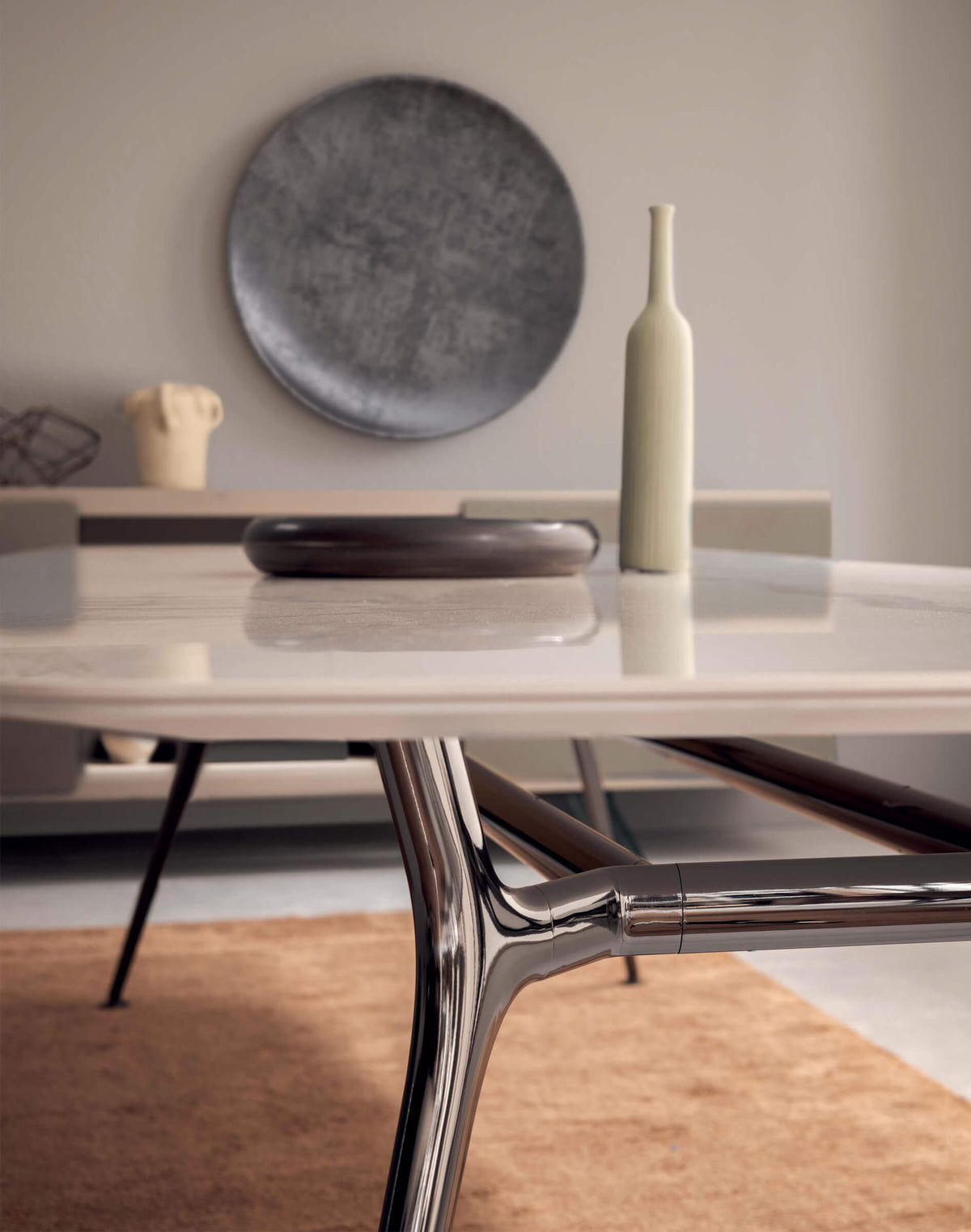 P016 DINING TABLE