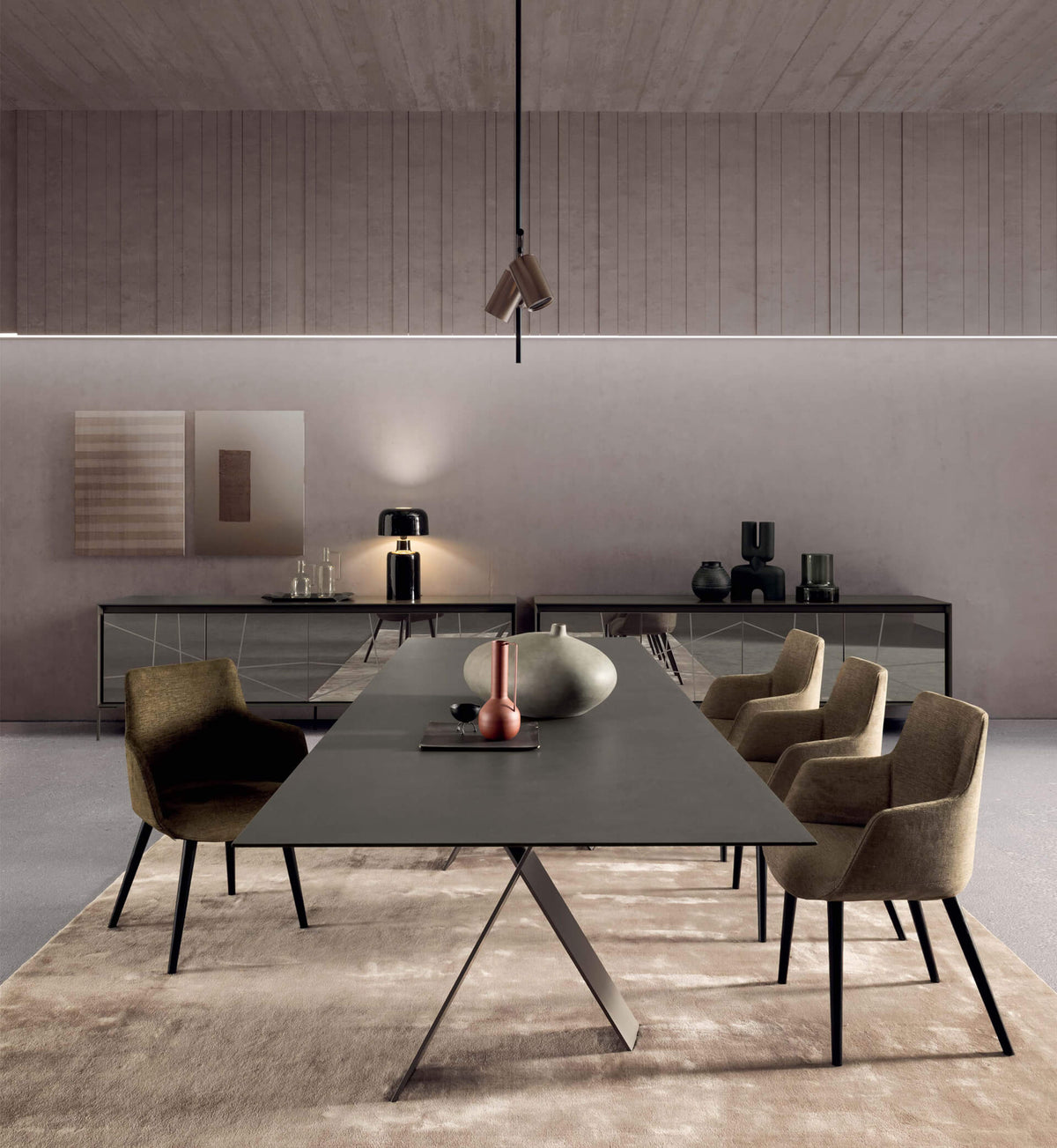 TAILOR EXTENDABLE DINING TABLE