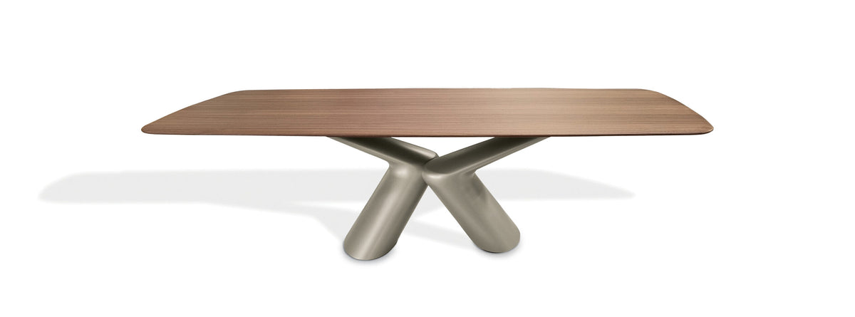 VICTOR DINING TABLE