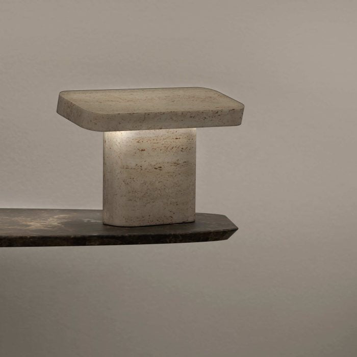 Tor lamp detail