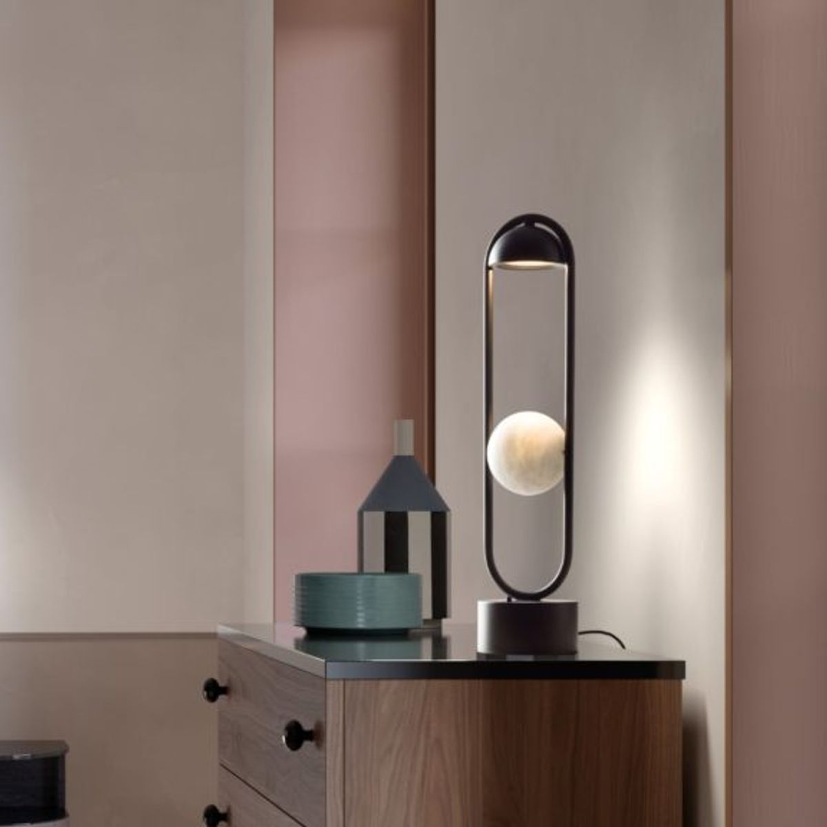 Luppiter Wall Lamp