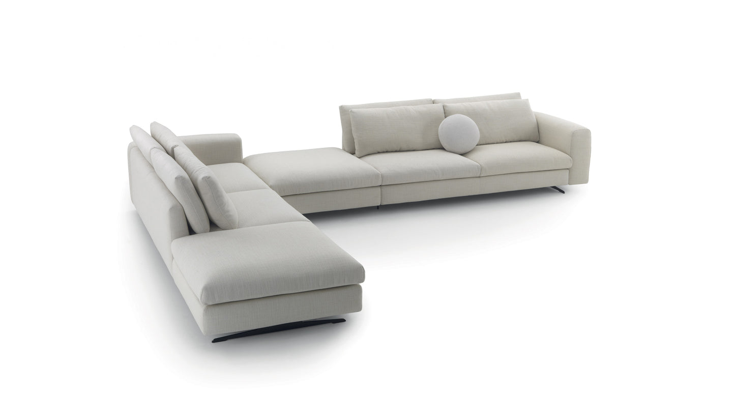 Leenus - Sectional